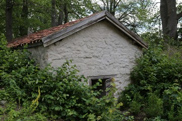 Erdkeller hinter dem Hausmeisterhaus. Foto: Bernd Beckmann