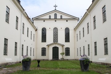Trefaldighetsgården (Trinity Court) and church. Photo: Bernd Beckmann