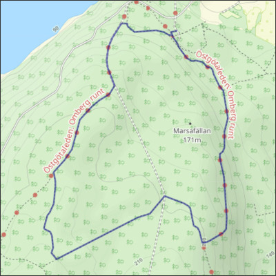 Naturstig till Gretas trädgård